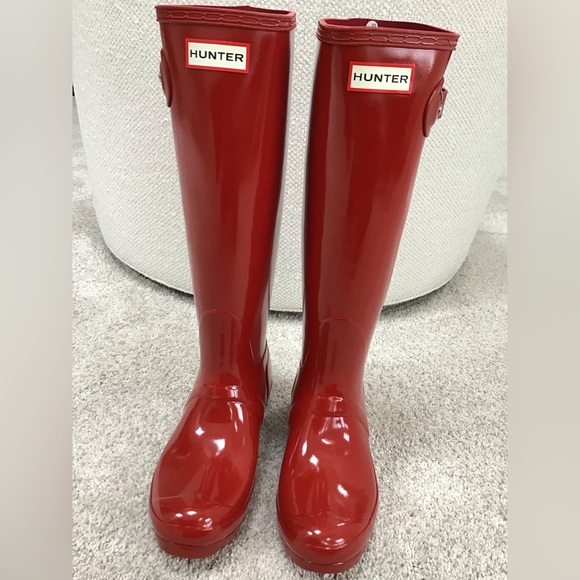 HUNTER Original High Gloss Waterproof Boot | Size 6 - Picture 3 of 9